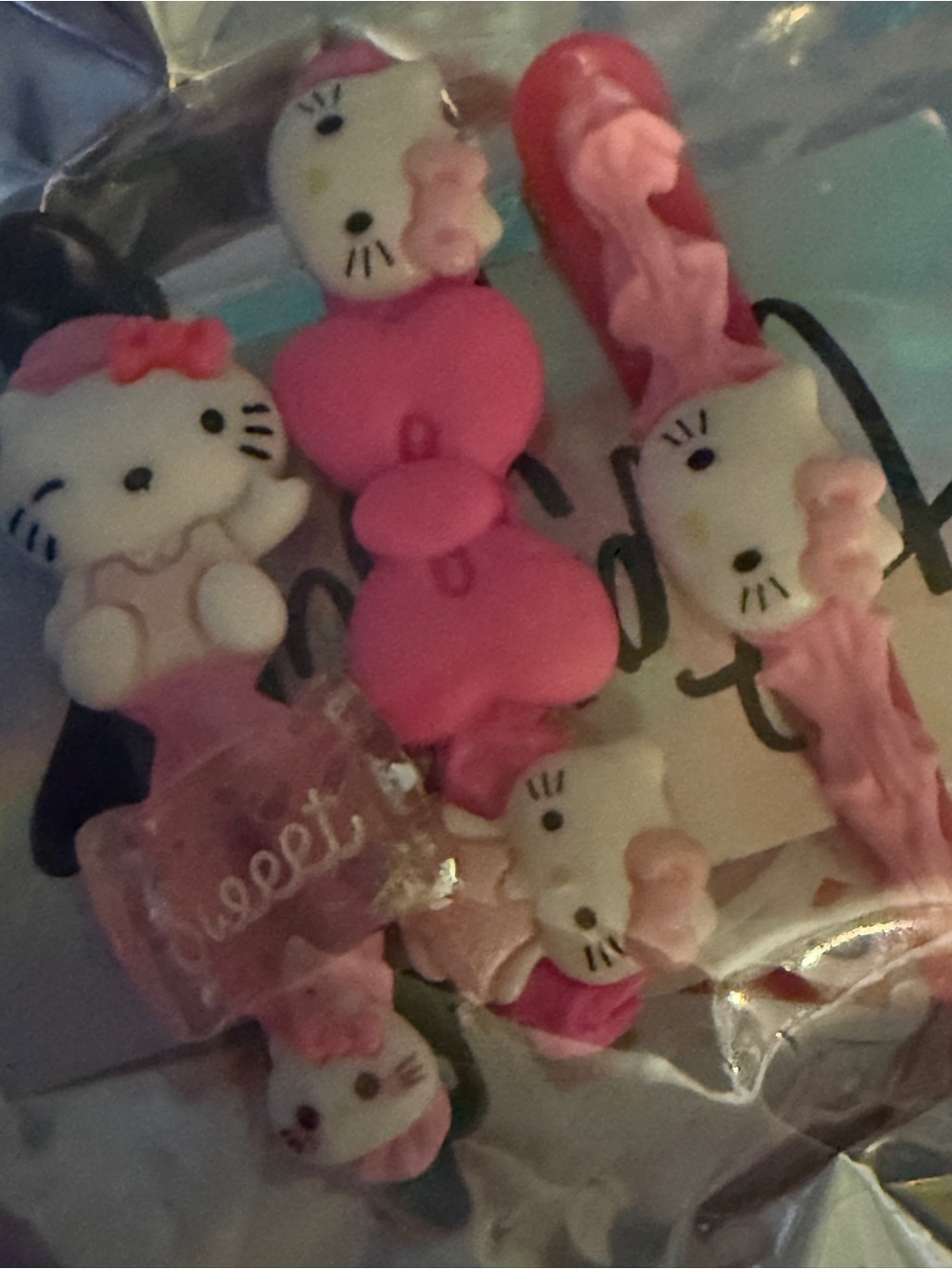 Hello Kitty Pink Hair Clips Set